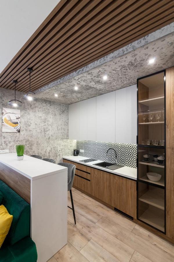 Royal Vip Apartment On Pidmurna 24 Lviv Dış mekan fotoğraf